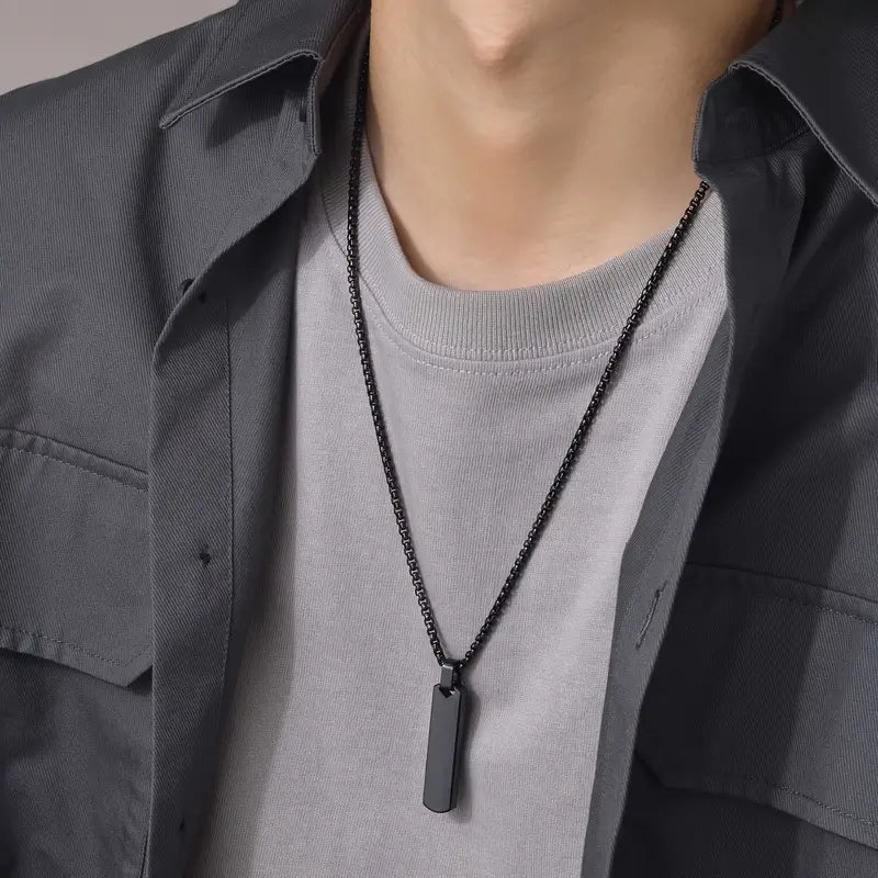 Sleek Black Necklace – Elevate Your Style ⚡👑