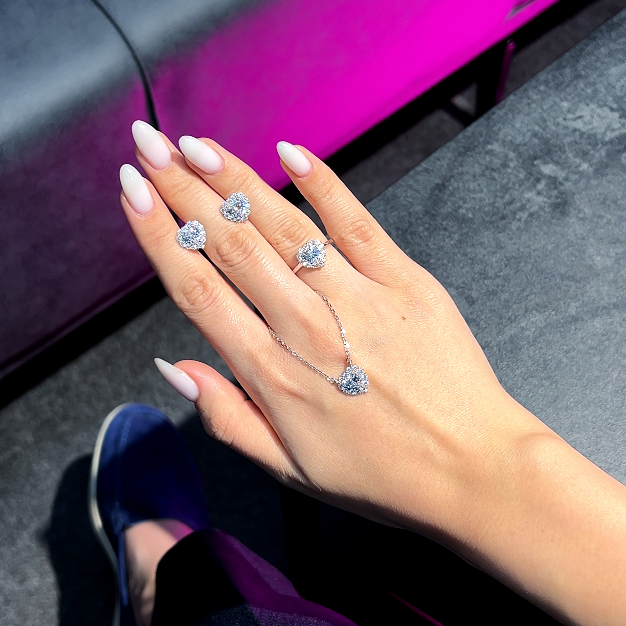 Elegant Heart-Shaped set đđ¤