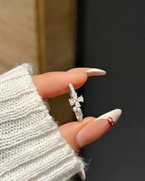 Pearly Periwinkle Ring