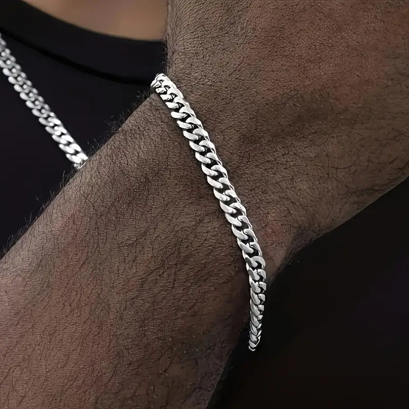Sleek Silver Cuban Link Chain Set 💎✨