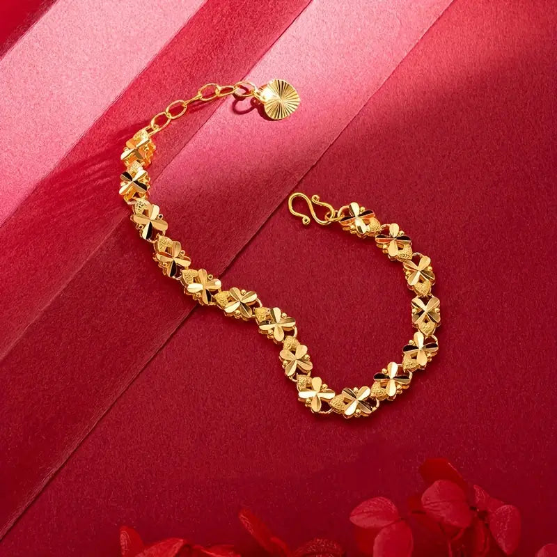 bracelet Shimmering Lucky Clover Heart Bracelet -  Luxury Charm