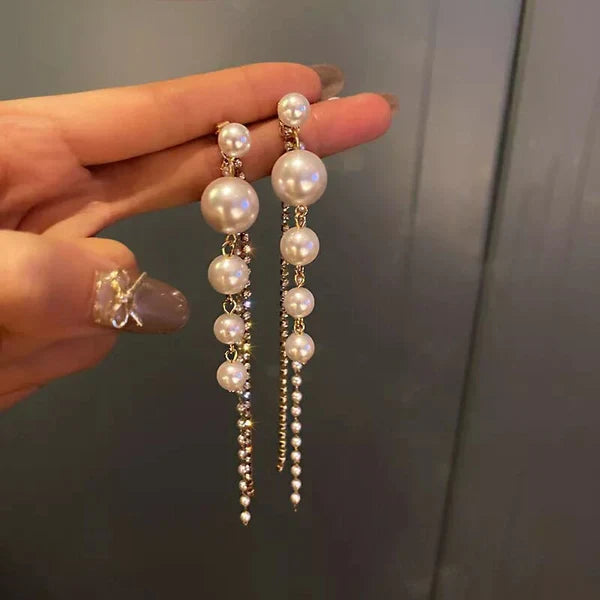 KOREAN PEARL DROP EARRINGS