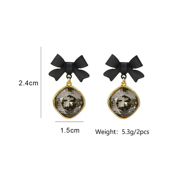 Black Elegance Statement Bows