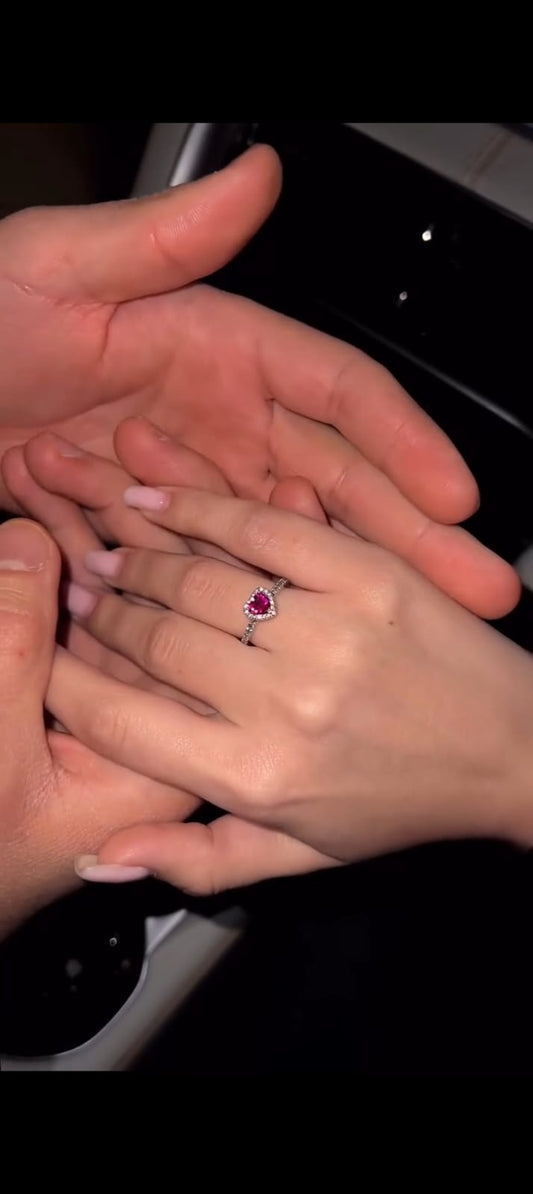 Elegant Heart-Shaped Ring ❤✨ | Perfect Gift for Special Moments